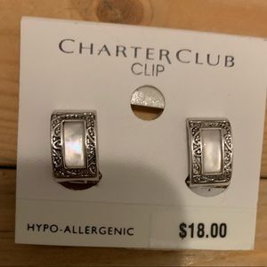 NWOT Clip On Earrings